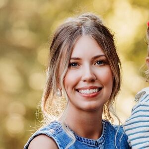 Meet your Posher, Lacey